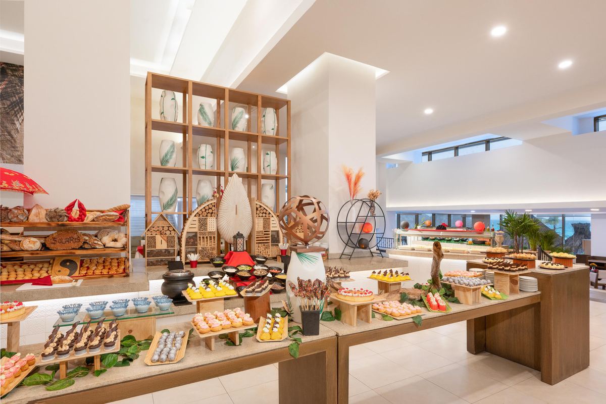 Royal Solaris Cancún — Buffet breakfasts
